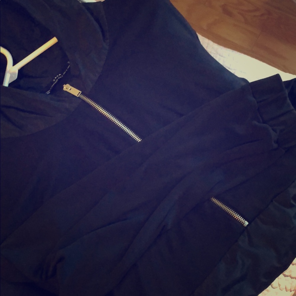 Black Zara hoodie